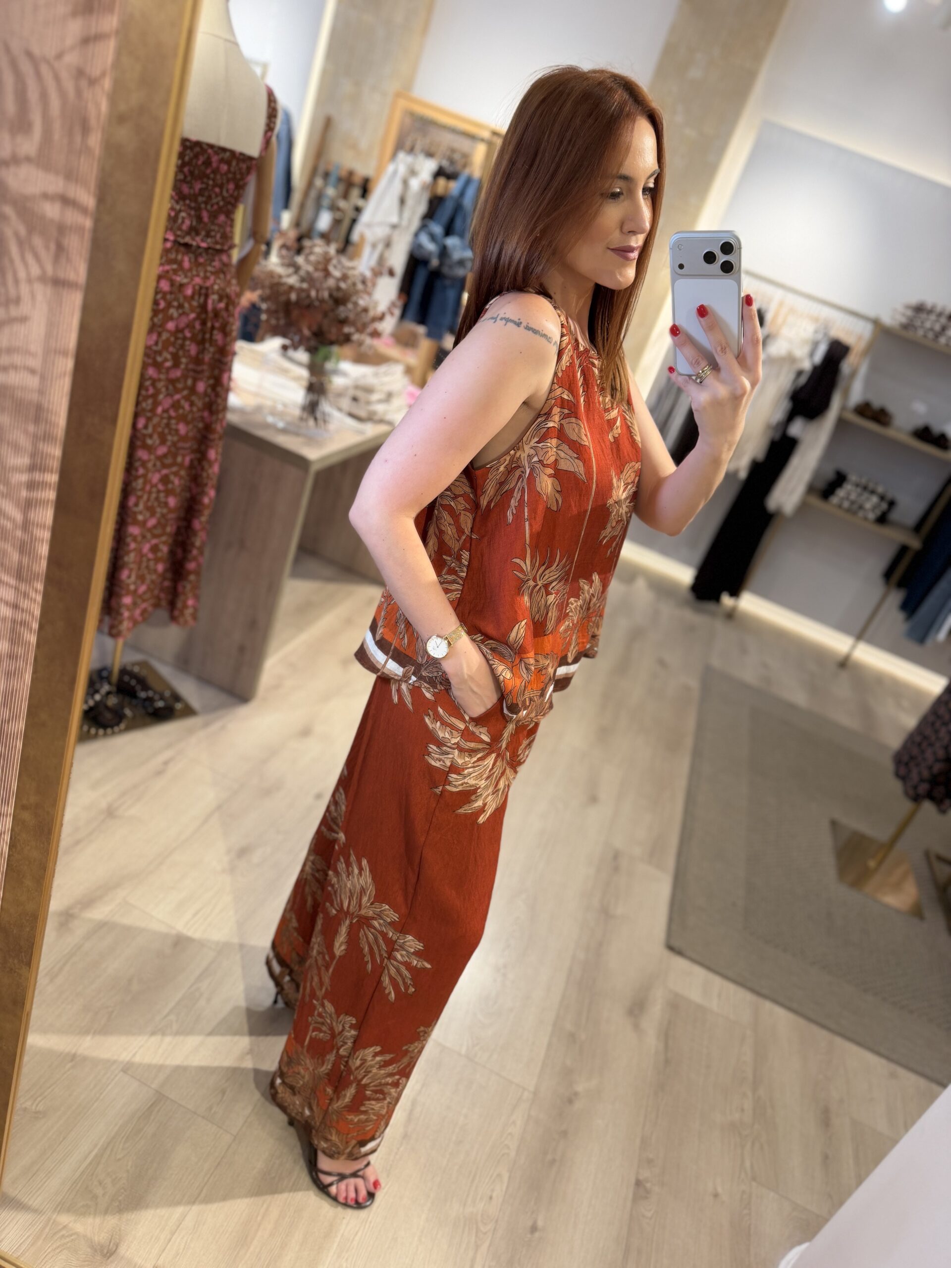 Conjunto Miami teja.