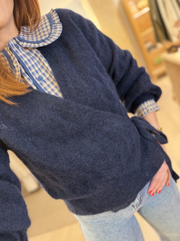 Cardigan cruzado azul zoom