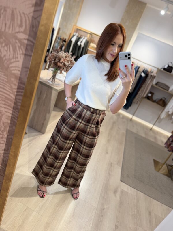 Pantalón Berlin marrón1