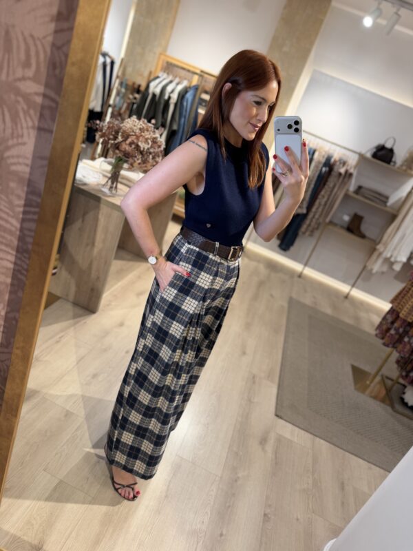 Pantalón azul cuadro