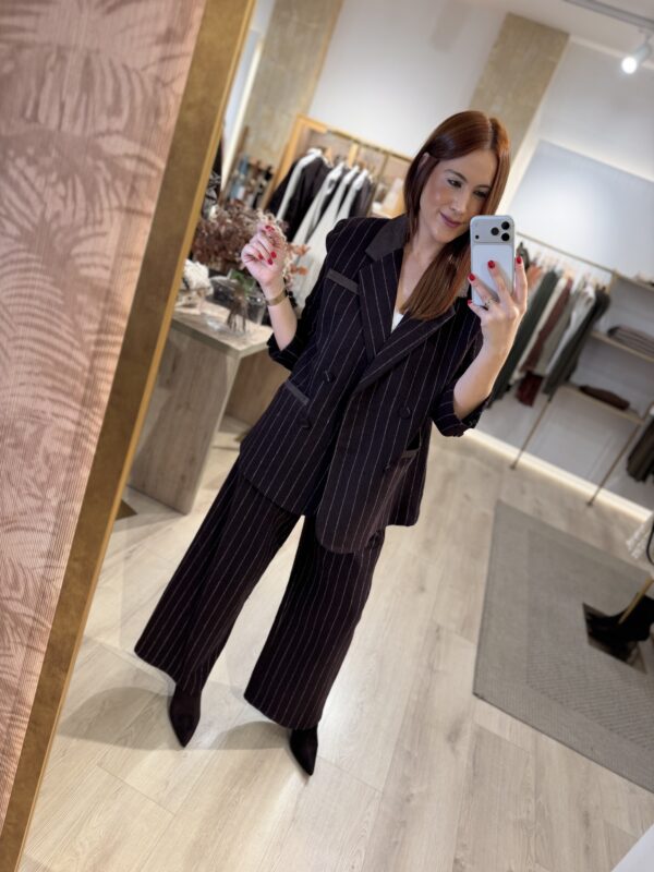 Blazer lana raya.