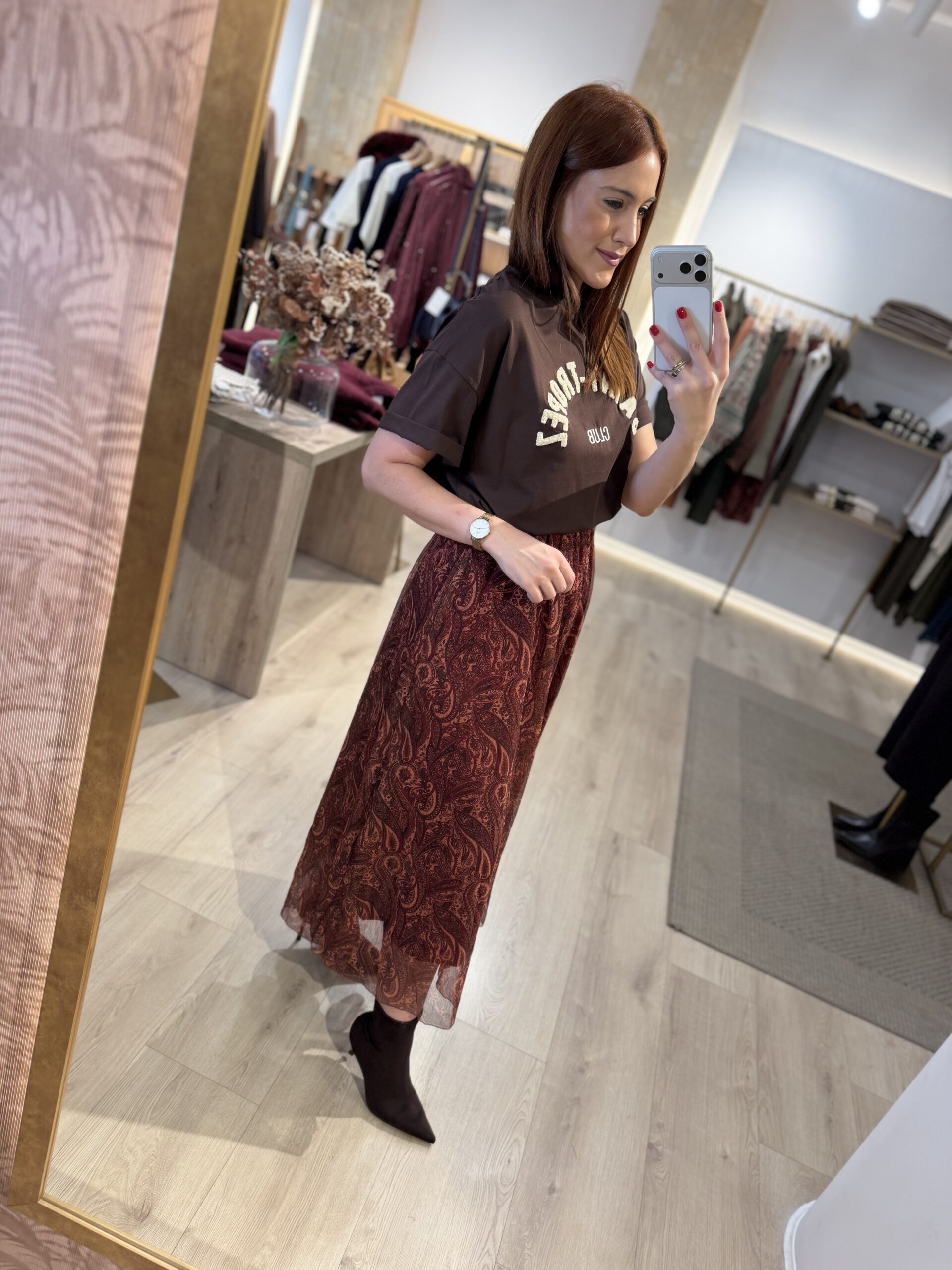 Falda midi estampada terracota-