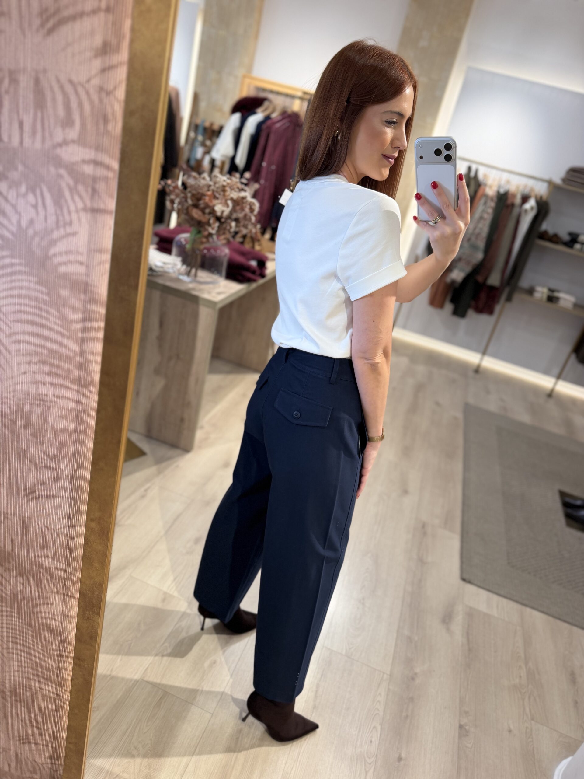 Pantalón mid waist barrel azul,