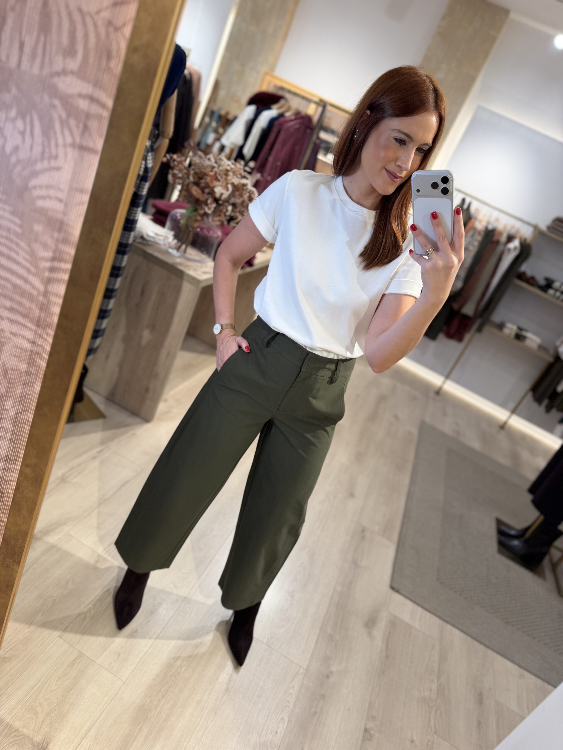 Pantalón mid waist barrel verde
